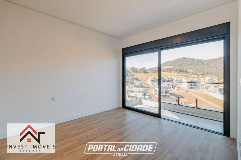 Casa &agrave; venda - 298m&sup2; - Residencial Green Village