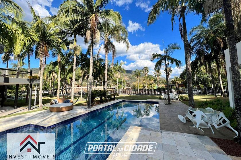 Casa &agrave; venda - 903m&sup2; - Condom&iacute;nio Flamboyant