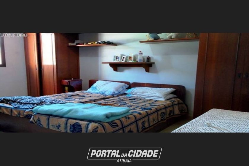 Casa &agrave; venda - 919m&sup2; - Vila Esperia