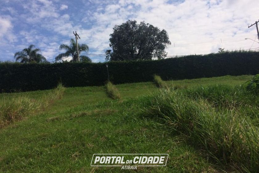 Terreno &agrave; venda - 600m&sup2; - PORT&Atilde;O