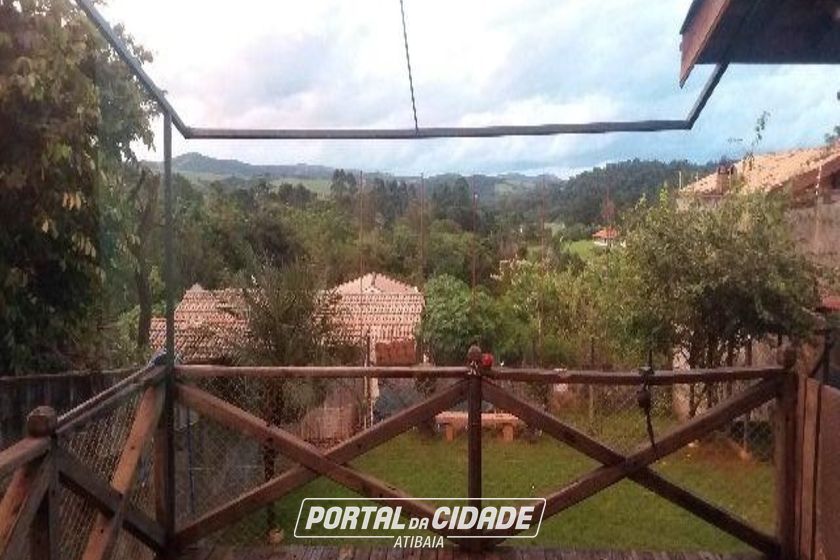 Casa &agrave; venda - 200m&sup2; - Jardim dos Pinheiros