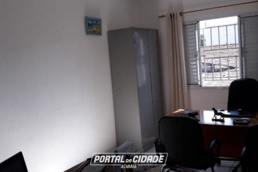 Sobrado &agrave; venda - 150m&sup2; - CENTRO