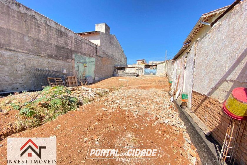 Terreno &agrave; venda - 300m&sup2; - Alvin&oacute;polis
