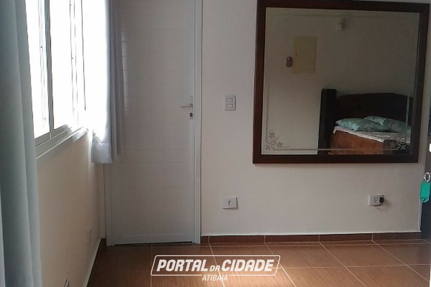 Ch&aacute;cara &agrave; venda - 187m&sup2; - LOTEAMENTO JARDIM SOLARES