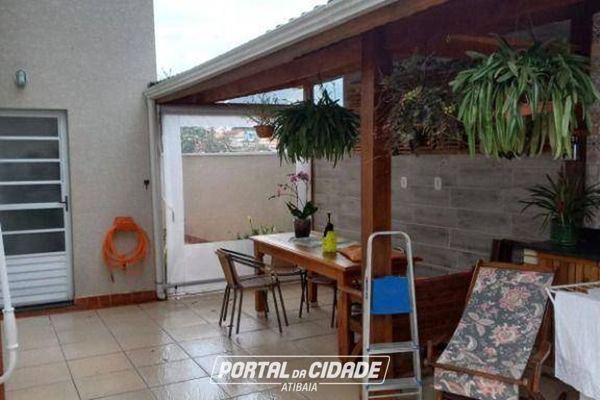 Casa &agrave; venda - 140m&sup2; - Jardim Jaragu&aacute;