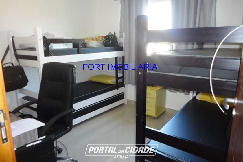Casa &agrave; venda - 165m&sup2; - ITAPETINGA