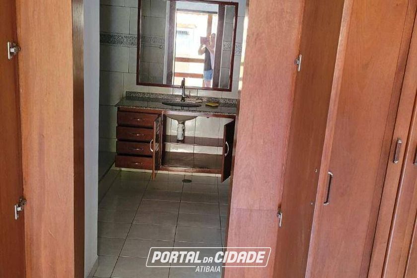 Casa &agrave; venda - 280m&sup2; - Tr&ecirc;s Pistas