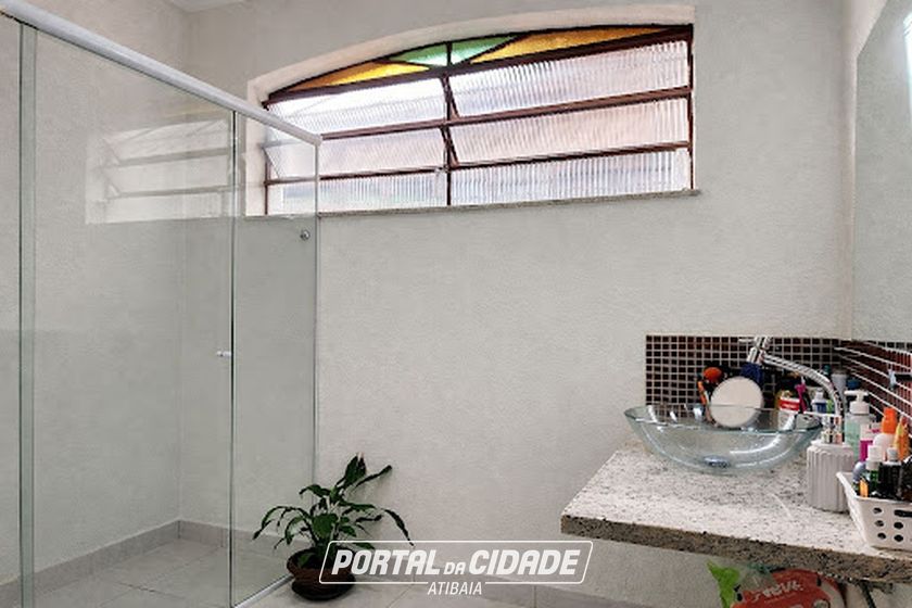 Casa &agrave; venda - 222m&sup2; - Jardim do Lago