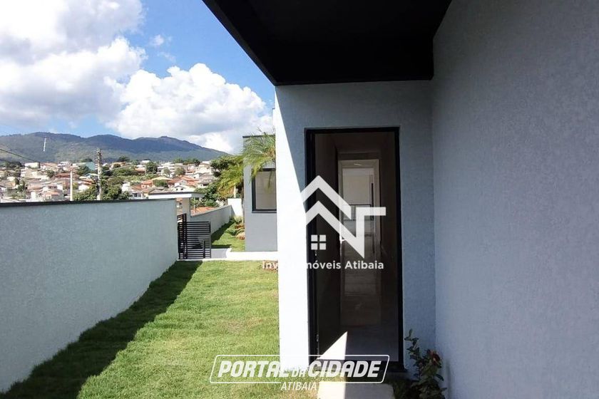 Casa &agrave; venda - 235m&sup2; - Jardim Jaragu&aacute;