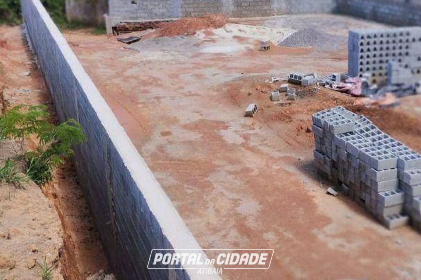 Terreno &agrave; venda - 1204m&sup2; - Jardim Est&acirc;ncia Brasil