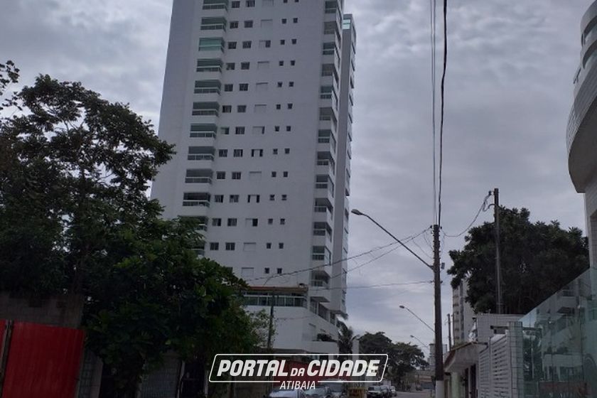 Apartamento &agrave; venda - 96m&sup2; - Centro