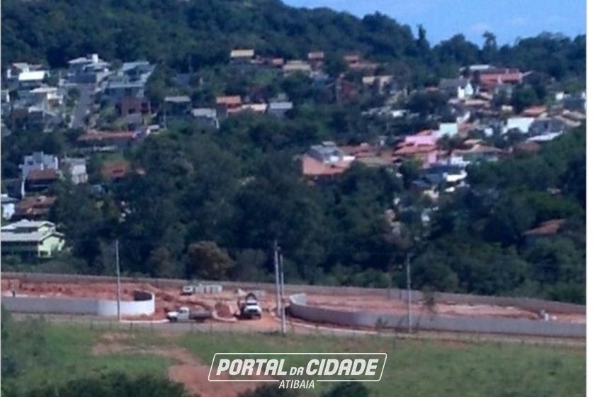 Terreno &agrave; venda - 1280m&sup2; - Parque Arco Iris