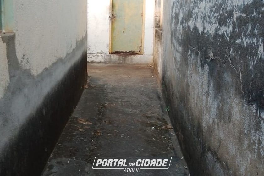 Casa &agrave; venda - CENTRO