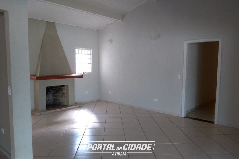 Casa &agrave; venda - 350m&sup2; - JD DO LAGO
