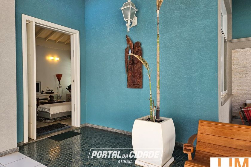 Casa &agrave; venda - 351m&sup2; - Vila Giglio