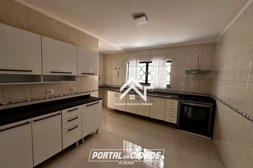 Casa para alugar - 180m&sup2; - Jardim Siriema