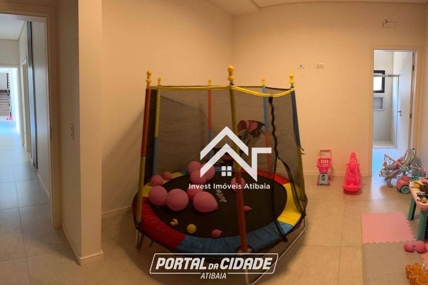 Casa &agrave; venda - 730m&sup2; - Condominio Porto Atibaia