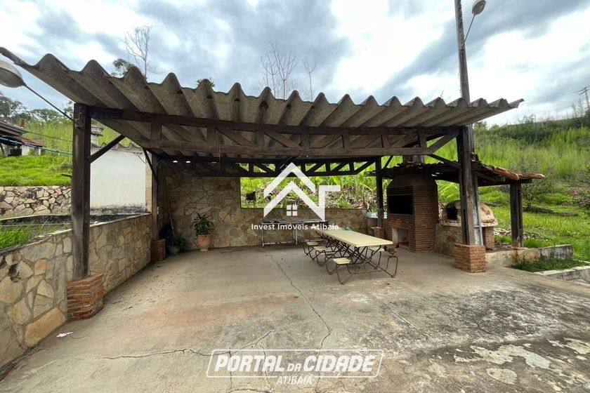 Ch&aacute;cara &agrave; venda - 2040m&sup2; - Jardim Est&acirc;ncia Brasil
