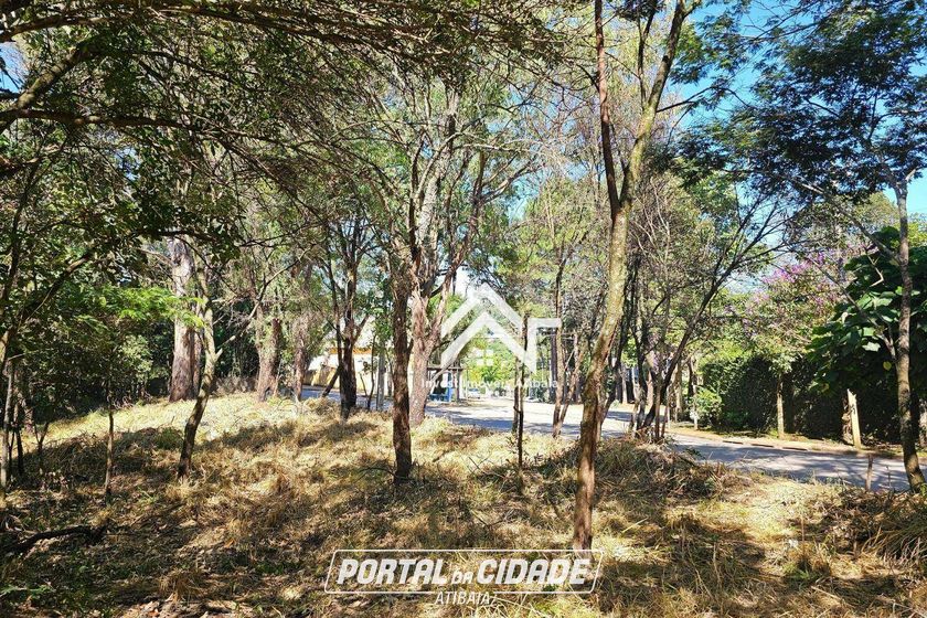Terreno &agrave; venda - 2854m&sup2; - Jardim Colonial