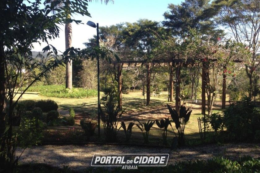 S&iacute;tio &agrave; venda - 810m&sup2; - Jardim Maracan&atilde;