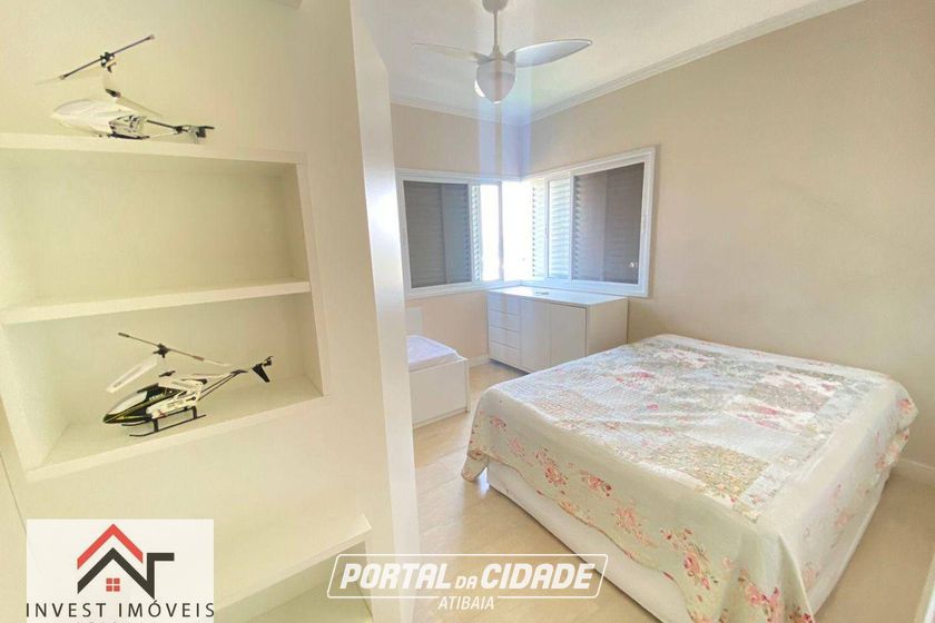 Casa &agrave; venda - 376m&sup2; - Condominio Parque das Gar&ccedil;as I