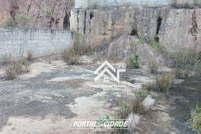 Terreno &agrave; venda - 200m&sup2; - Cachoeirinha