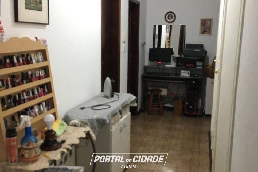 Casa &agrave; venda - 270m&sup2; - Centro