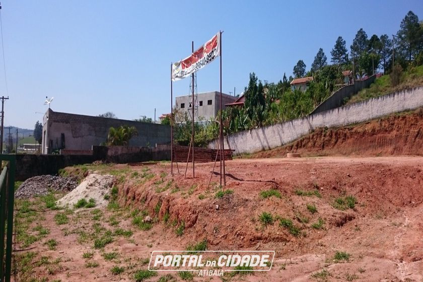 Terreno &agrave; venda - 1598m&sup2; - Centro