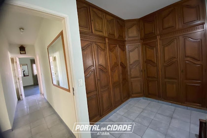 Casa para alugar - 307m&sup2; - Alvin&oacute;polis