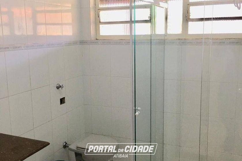 Ch&aacute;cara &agrave; venda - 3200m&sup2; - Parque Rio Abaixo