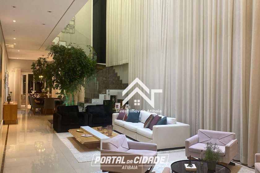 Casa &agrave; venda - 650m&sup2; - Condom&iacute;nio Osato