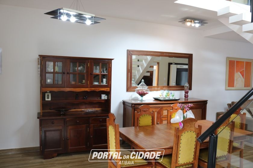 Sobrado &agrave; venda - JARDIM DOS PINHEIROS