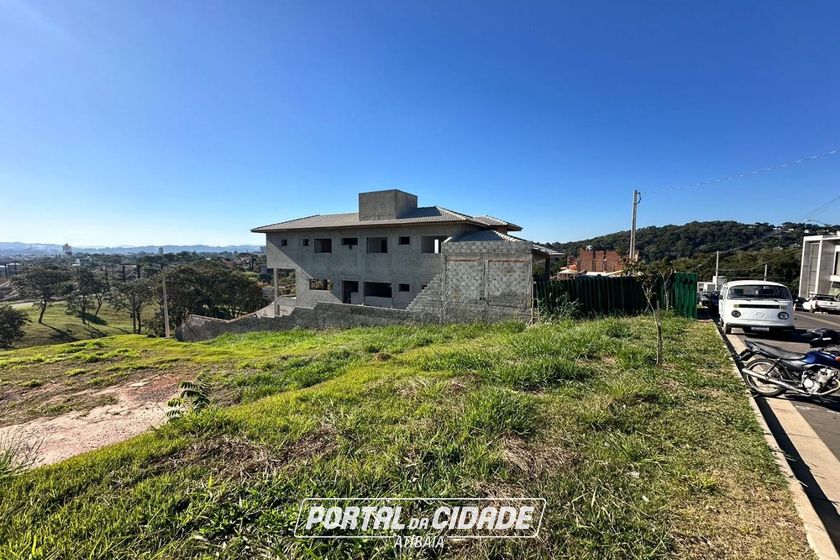 Terreno &agrave; venda - 483m&sup2; - Condom&iacute;nio Reserva S&atilde;o Nicolau