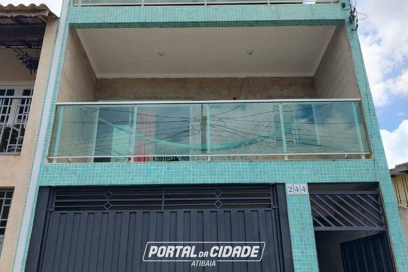 Sobrado &agrave; venda - 200m&sup2; - Jardim Imperial