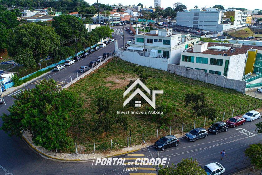 Terreno &agrave; venda - 1280m&sup2; - Centro