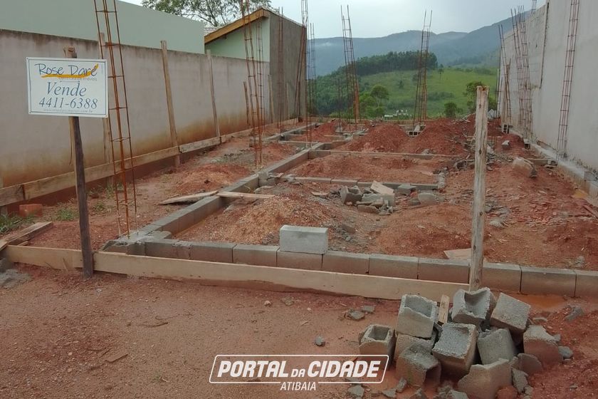 Terreno &agrave; venda - 109m&sup2; - BOM JESUS DOS PERDOES