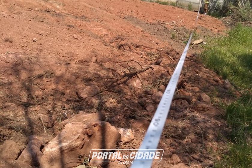 Terreno &agrave; venda - 1000m&sup2; - Vit&oacute;ria R&eacute;gia