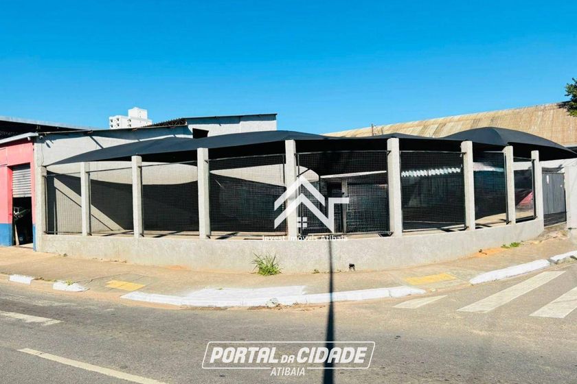 Sal&atilde;o Comercial para alugar - 360m&sup2; - Recreio Estoril