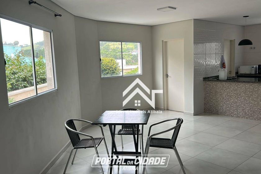 Casa para alugar - 192m&sup2; - Ch&aacute;caras Maring&aacute;