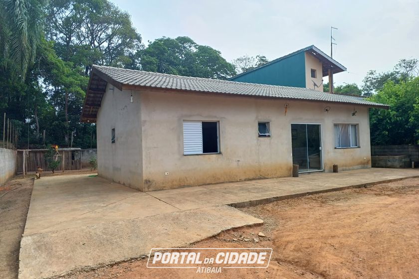 Ch&aacute;cara &agrave; venda - Cachoeira