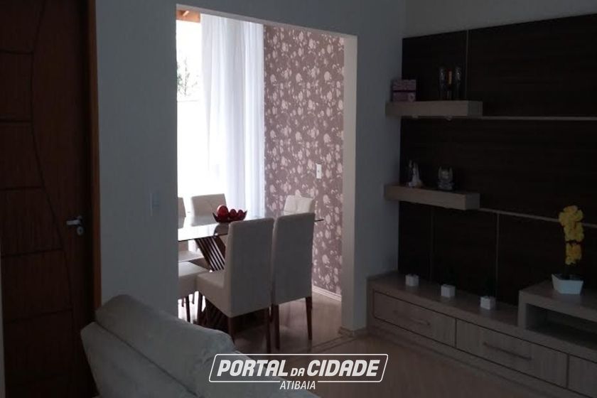 Casa &agrave; venda - 200m&sup2; - Vila Petr&oacute;polis