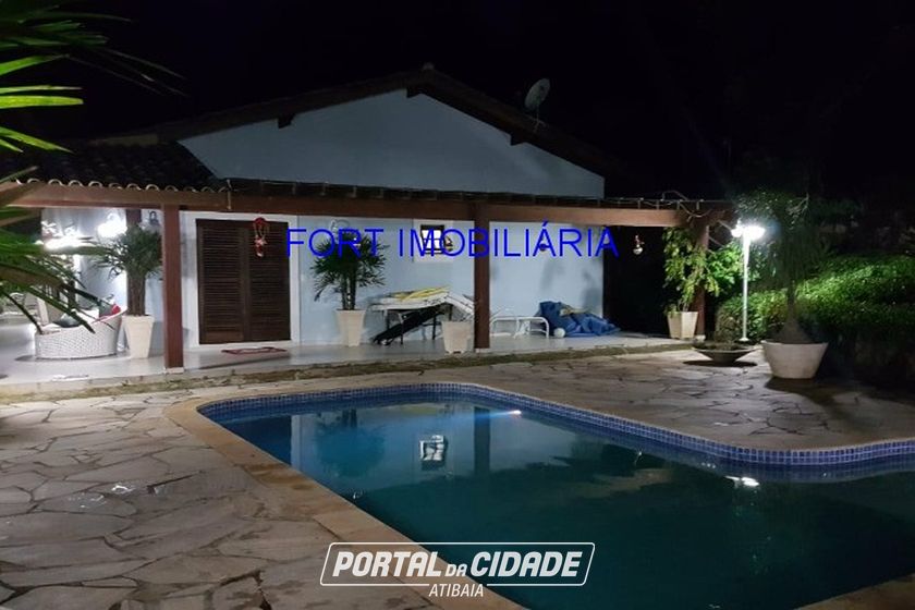 Casa &agrave; venda - 2000m&sup2; - Condom&iacute;nio Clube da Montanha