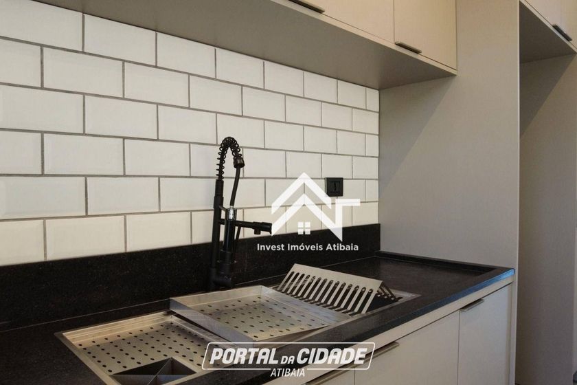 Casa &agrave; venda - 180m&sup2; - Condom&iacute;nio Portal Lamis