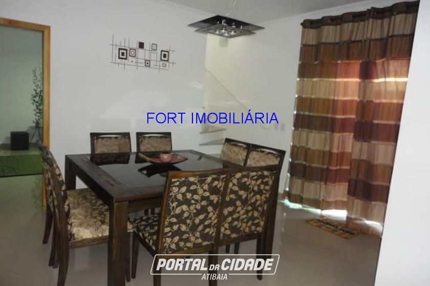 Casa &agrave; venda - 165m&sup2; - ITAPETINGA