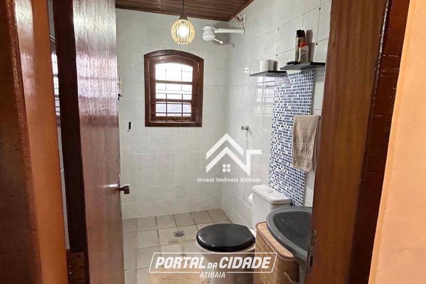 Casa para alugar - 180m&sup2; - Vila Petr&oacute;polis