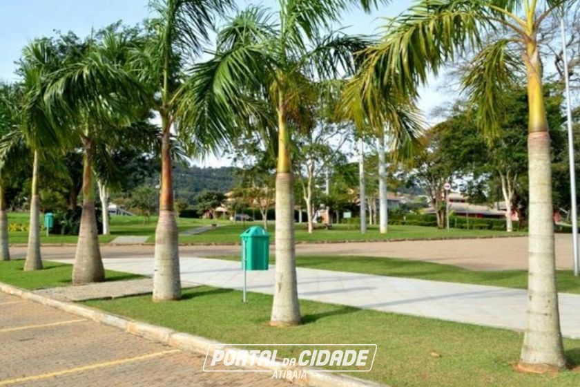 Terreno &agrave; venda - 800m&sup2; - CONDOM&Iacute;NIO PORTO ATIBAIA