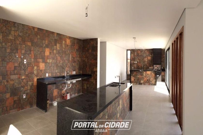 Casa &agrave; venda - 500m&sup2; - PORTO ATIBAIA