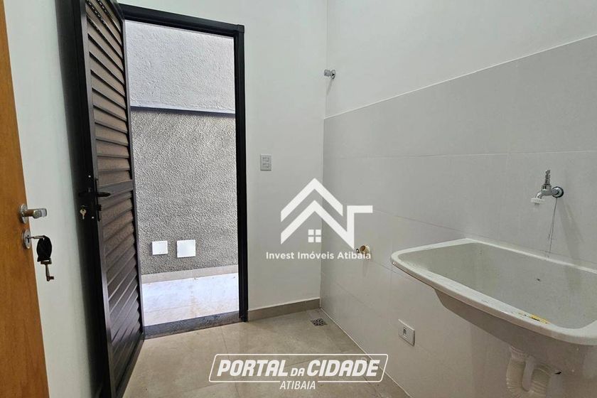 Casa &agrave; venda - 130m&sup2; - Jardim do Lago