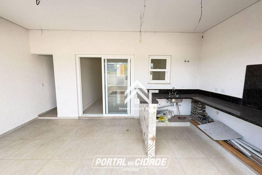Casa &agrave; venda - 290m&sup2; - Jardim do Lago