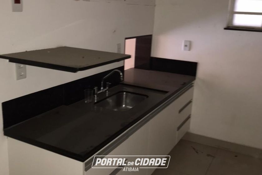 Sal&atilde;o Comercial &agrave; venda - 50m&sup2; - CENTRO
